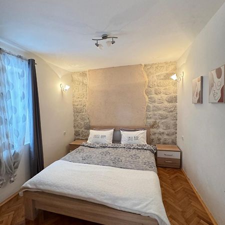 Cozy Little House Kotor Apartment Екстериор снимка