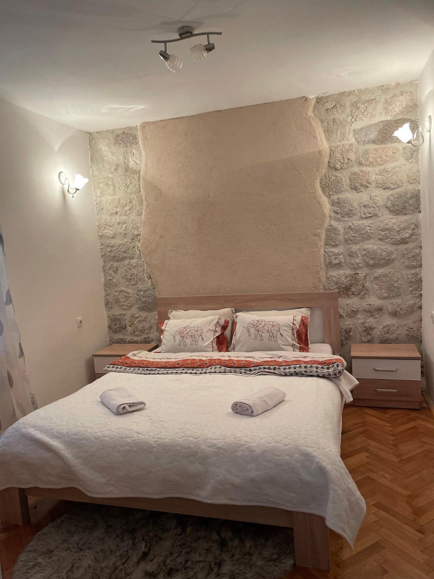 Cozy Little House Kotor Apartment Екстериор снимка